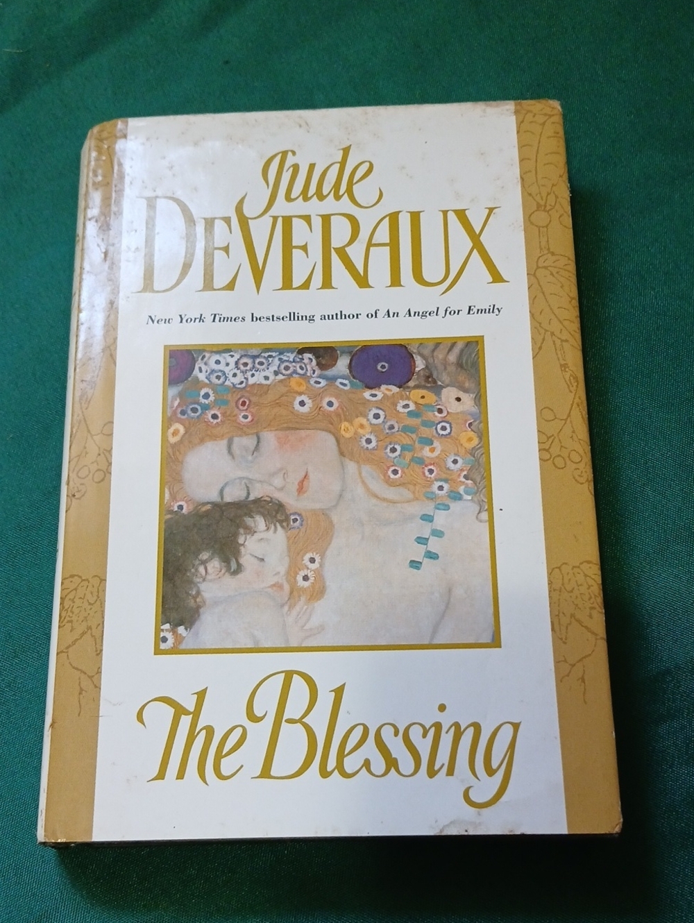 N11 The Blessing by - Jude Deveraux